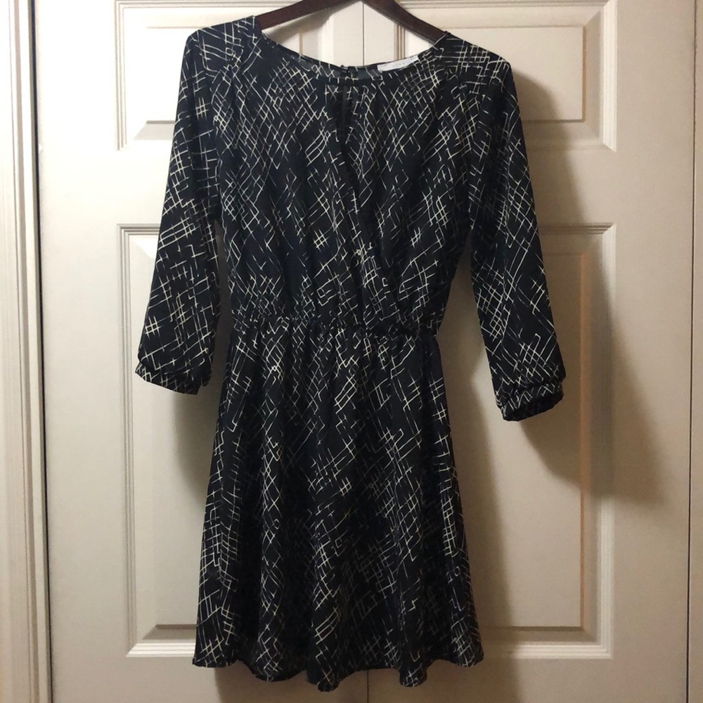 Black and white patterned dress